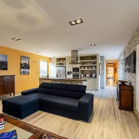 Apartment Skyline Penthouse - Terrazzo Panoramico & Metro 5min