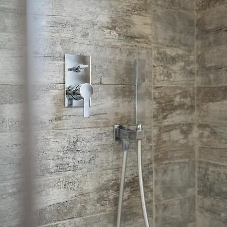 Apartment Skyline Penthouse - Terrazzo Panoramico & Metro 5min *